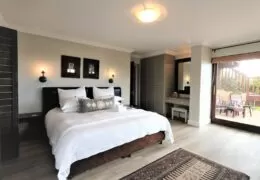Dolphin Dunes Guest House